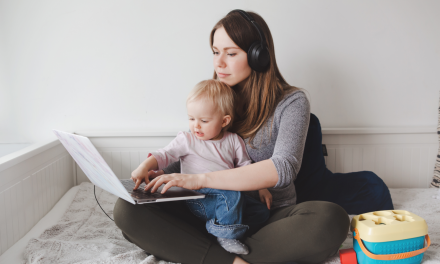 4 beneficii de care părinții care lucrează au nevoie acum